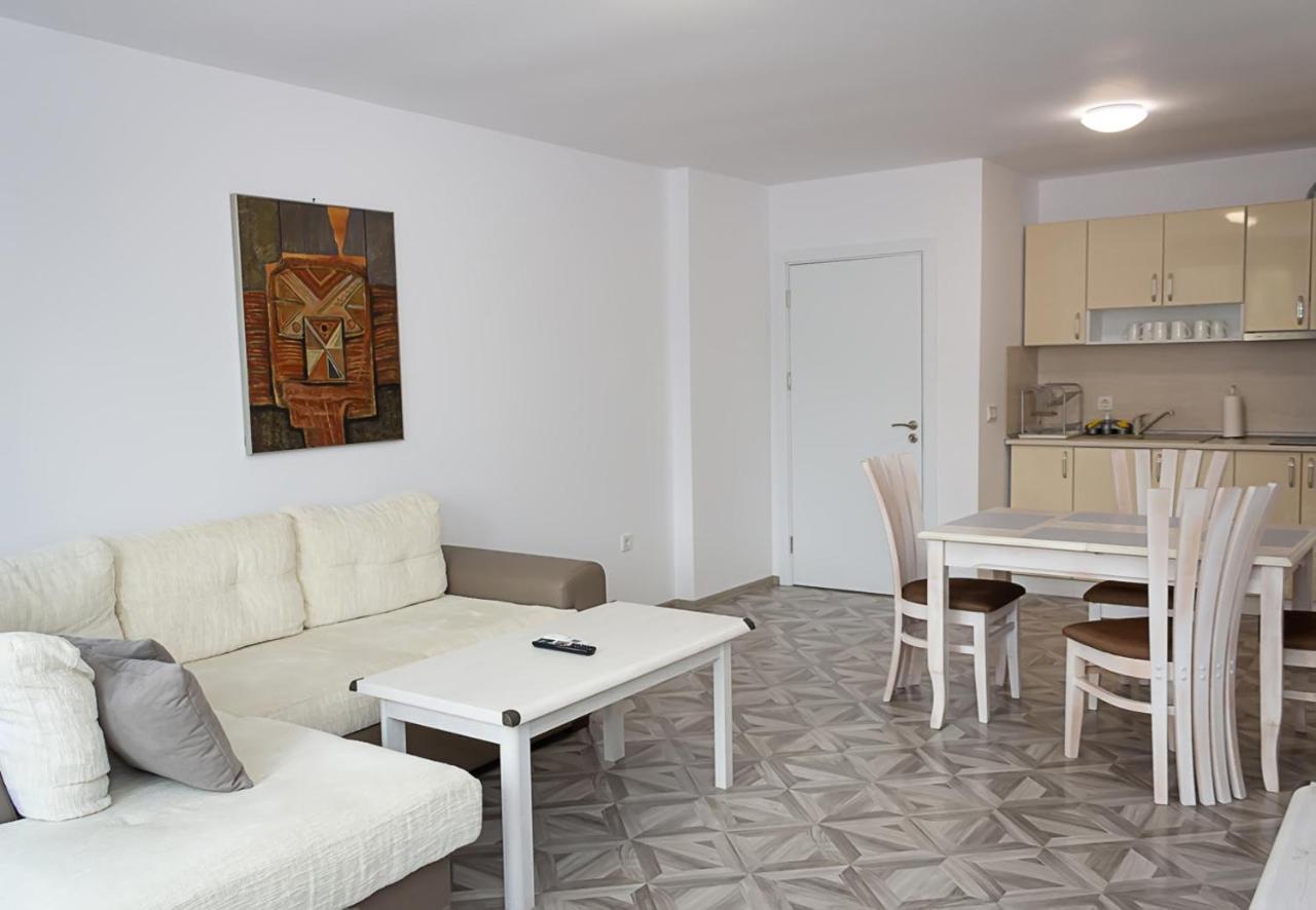 Apartment Lilia كافارنا المظهر الخارجي الصورة