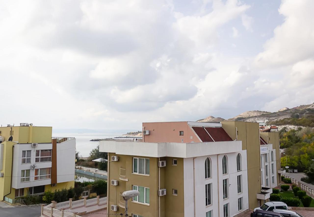Apartment Lilia كافارنا المظهر الخارجي الصورة